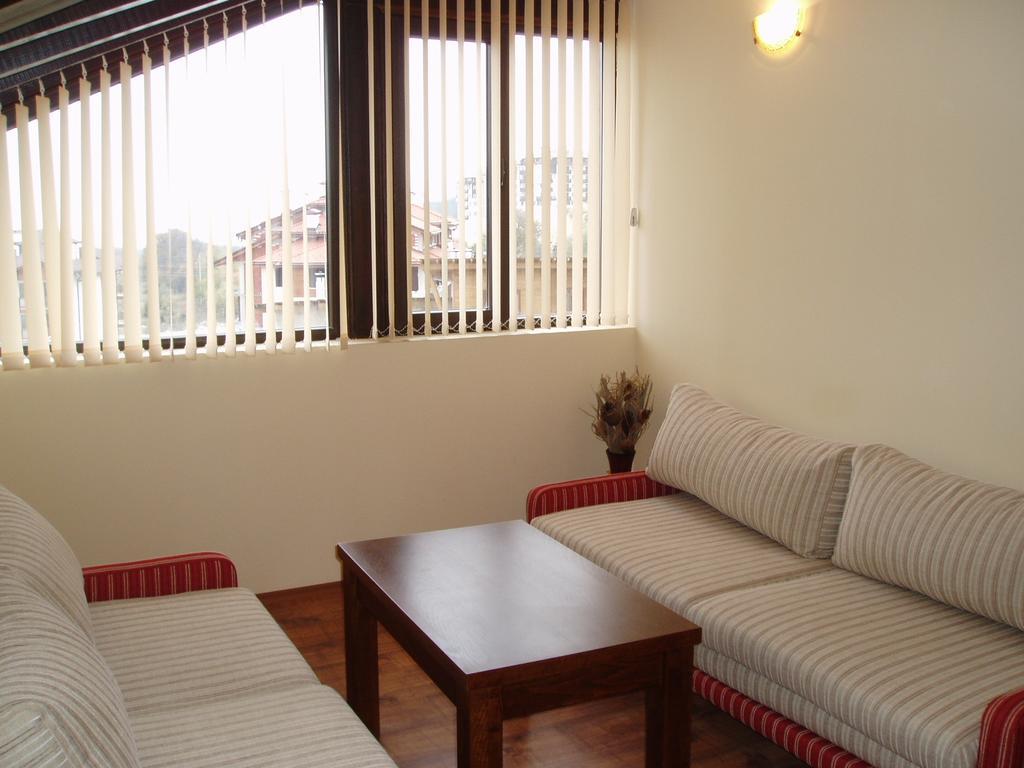 Apartments & Studios Mountain Romance Bansko Exterior foto